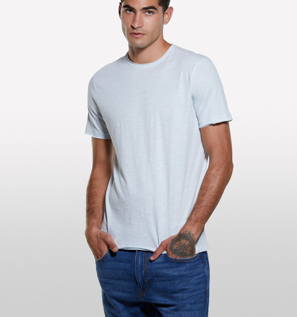 Light blue slim fit short sleeve t-shirt - men's short sleeve t-shirts - Light Blue | Sisley image number 3